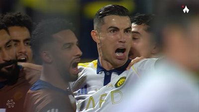 الشباب ضد النصر.. كريستيانو رونالدو يسجل الهدف الثالث لـ النصر في مرمى الشباب بدوري روشن السعودي