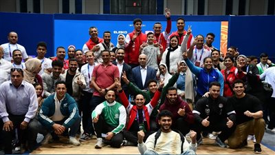 منتخب مصر لرفع الأثقال يحقق 9 ميداليات في بطولة العالم للناشئين بالإسماعيلية