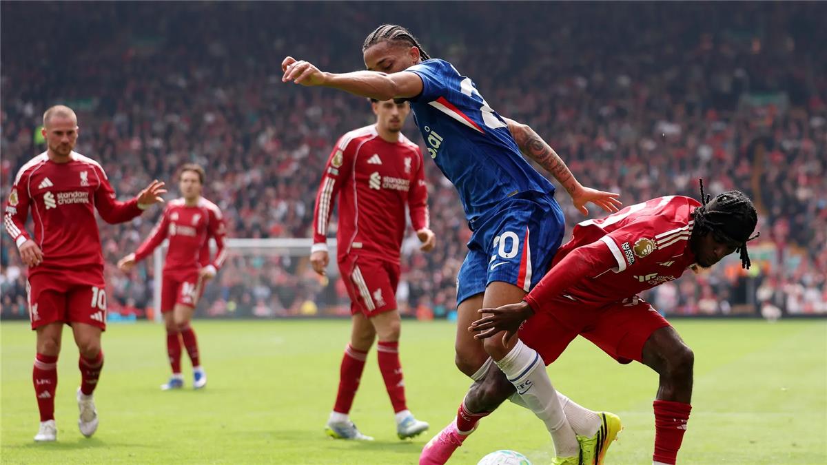 بعد التعادل مع تشيلسي.. كم عدد النقاط التي يحتاجها ليفربول للتأهل إلى دوري أبطال أوروبا؟