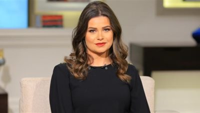 الزواج ليس سهلاً.. وأتعاطف مع النساء الراغبات في الطلاق