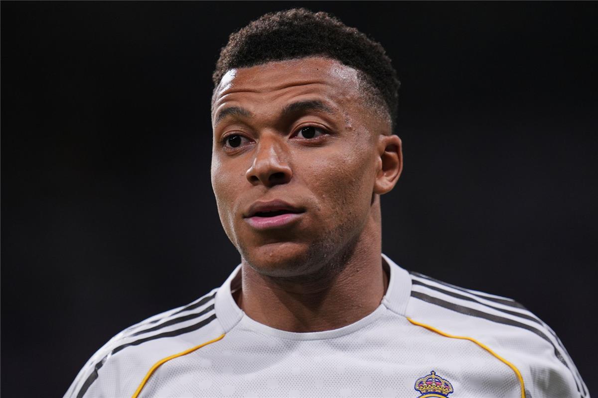لـ5 أسباب.. ريال مدريد يفقد صبره بشأن مبابي