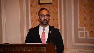 «تعليم الشيوخ» توافق على مقترح تطوير معاهد التمريض وإشراك القطاع الخاص