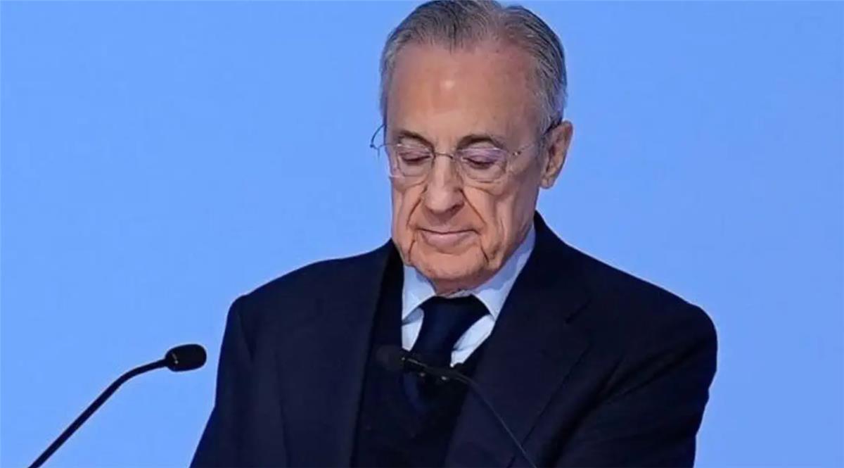 “سلبوا مني 14 لقباً بالرشاوي”.. رئيس ريال مدريد يفتح النار على برشلونة ويويفا