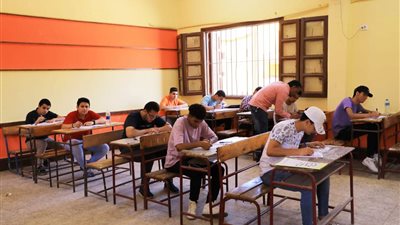 ممنوع المحمول ولا تهاون مع الغش