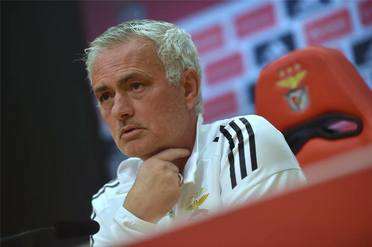 مورينيو: تلقيت شيئاً من بنفيكا.. ولن أرد على أحد بشأن ريال مدريد