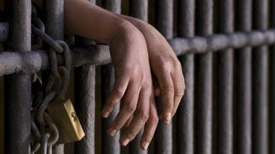 فرح يتحول لمشهد شماريخ.. ضبط 6 شباب في مدينة نصر بعد احتفال صاخب