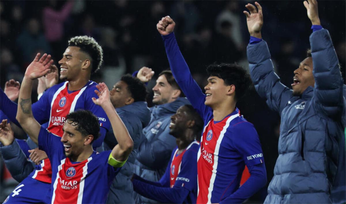 ليكيب: لاعب باريس سان جيرمان على رادار ليفربول تمهيدًا لضمه