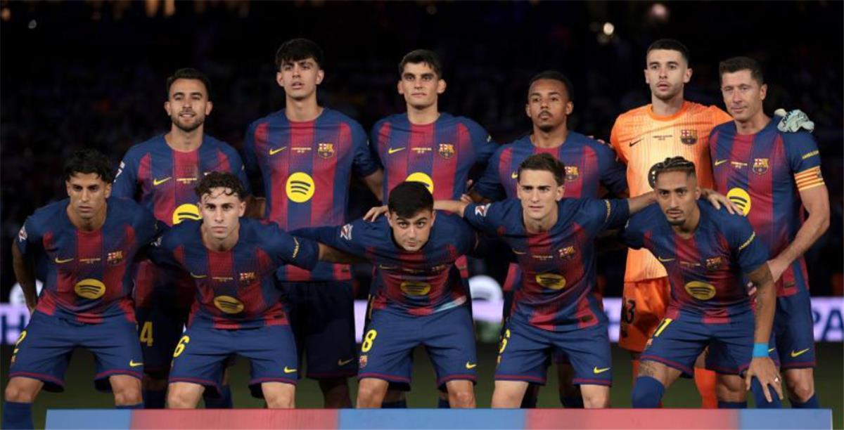 رجل مباراة برشلونة وريال بيتيس في الدوري الإسباني