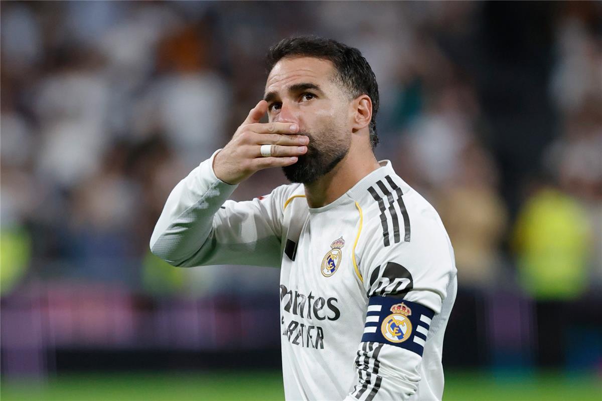 عاجل.. ريال مدريد يعلن رحيل كارفخال رسميًا