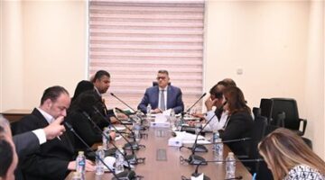 حقوق الإنسان بالنواب تناقش ضعف مشاركة المرأة في سوق العمل وتطالب بسياسات تمكين أكثر فاعلية