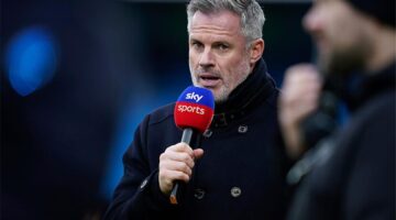 “تصرف أحمق”.. كاراجر يفتح النار على لاعب ليفربول بسبب بيان محمد صلاح