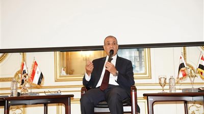 وزير الخارجية يلتقي بأعضاء الجالية المصرية في لندن