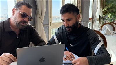 هل سيدخل عالم التمثيل؟.. أحمد سعد يجتمع مع طارق العريان لمناقشة مشروع فني جديد