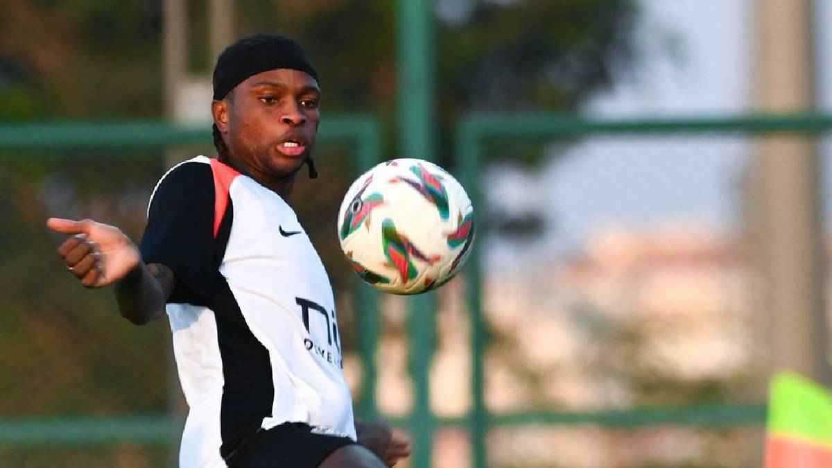 شيكو بانزا: أتمنى اللعب بجانب ثلاثي الأهلي.. وسأحلق شعري إذا خسرت أنجولا أمام مصر