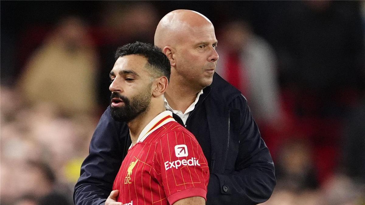 سببان يدفعان سلوت إلى عدم معاقبة محمد صلاح في مباراة ليفربول وبرينتفورد