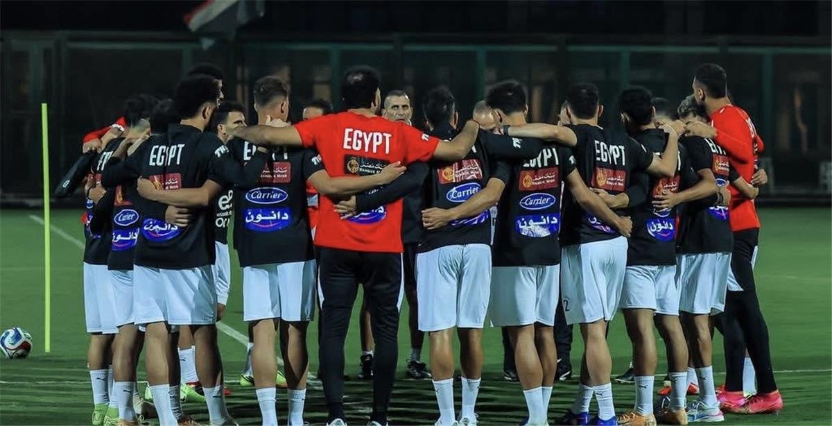انضمام أول المحترفين إلى معسكر منتخب مصر استعدادًا لمواجهة روسيا