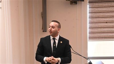 الدولة تعمل على توفير بيئة رقمية آمنة للأطفال والشباب وتتخذ خطوات جادة ضد ألعاب المراهانات الإلكترونية