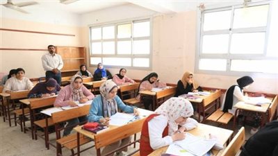 الحبس 7 سنوات وغرامة 200 ألف جنيه عقوبة الغش وتسريب امتحانات الثانوية العامة