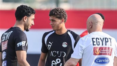 قبل مواجهة روسيا.. انضمام عمر مرموش وحمزة عبد الكريم لمعسكر منتخب مصر