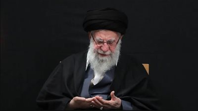 إيران تستعد لتنظيم جنازة تاريخية للمرشد الراحل علي خامنئي