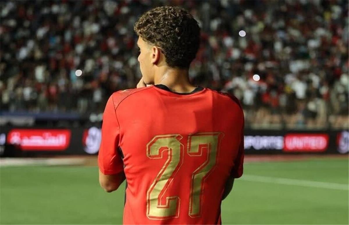 آس عن حمزة عبد الكريم: أصغر مصري يشارك في كأس العالم.. وجانبان يشغلان برشلونة لتطويره