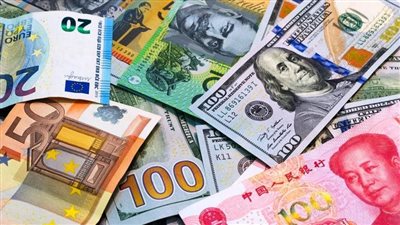 تذبذب جديد في السوق.. سعر الدولار والعملات يثير تساؤلات المستثمرين