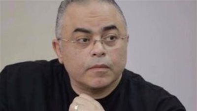 “اسمها متكتبش على التتر”.. عمرو سمير عاطف يعتذر لابنته ملك بعد عملها بمسلسل ورد على فل وياسمين