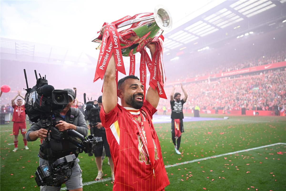 جارديان: خطاب محمد صلاح “القوي” أبرز التحديات أمام مدرب ليفربول الجديد