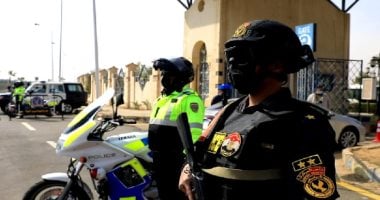 عيون ساهرة لغد آمن.. خطة أمنية شاملة لتأمين احتفالات عيد الأضحى.. ضربات استباقية لمافيا الأسواق وحملات مكثفة بمحيط السينمات والمتنزهات.. توفير الانضباط فى الشارع لحماية فرحة المواطنين