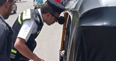 القبض على سائق توك توك وسيدة وراء ترك طفلة فى الشارع بأبو النمرس