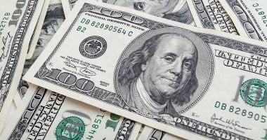 ثبات سعر الدولار أمام الجنيه اليوم الإثنين 4-5-2026 فى البنوك