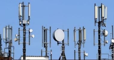 بعد تحريك الأسعار.. تعرف على استثمارات شركات المحمول لتطوير الخدمة.. الدولة تمول 50% من نشر أبراج المحمول والفايبر بالقرى عبر صندوق الخدمة الشاملة.. و6 مليارات دولار لتطوير الإنترنت منذ 2019