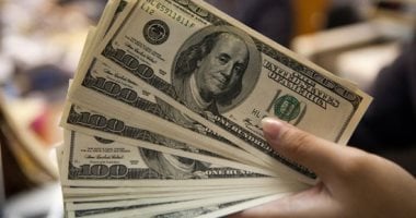 سعر الدولار على مدار الساعة.. 53.48 جنيه شراء الأخضر ببنك الإسكندرية