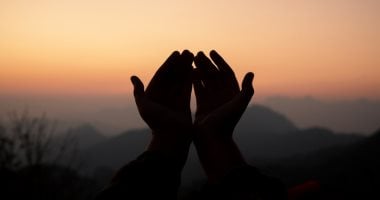 أذكار الصباح الثلاثاء 12-5- 2026.. أصبحنا وأصبح الملك لله والحمد لله