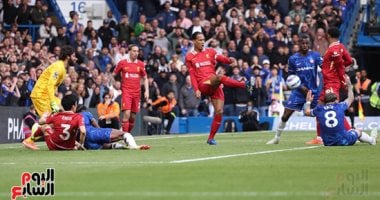 ليفربول ضد تشيلسي .. سلوت: عدوى معدية وراء غياب فيرتز