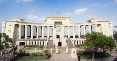 المحكمة تفصل فى مدى دستورية عقوبة جرائم السب والقذف السبت