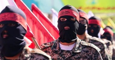 أهم الأخبار العالمية والعربية حتى منتصف الليل.. مقر خاتم الأنبياء: قواتنا تدير مضيق هرمز وجميع السفن ملزمة بسلوك مساراتنا.. الاحتلال: أهداف العملية البرية بلبنان إقامة خط دفاعى حدودي.. انتهاء موسم الحج بنجاح