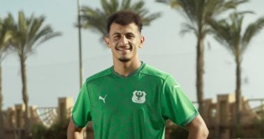 المصري يستقر على بدء التفاوض مع الأهلي لضم عمر الساعي