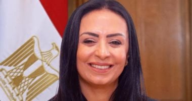 وزيرة التضامن تتابع تفويج حجاج الجمعيات الأهلية إلى الأراضي المقدسة
