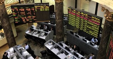 شركات البورصة تسرع تشكيل لجان الترشيحات والمكافآت بعد تعديلات القيد