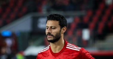 لسه الأمانى ممكنة.. تفاصيل جلسة الشناوى وتريزيجيه مع نجوم الأهلى لحسم الدوري