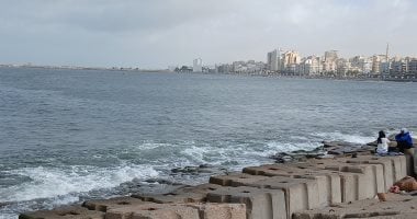 تعرف على دلالة العلم الأخضر على شواطئ بورسعيد