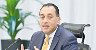 رئيس الوزراء عن أزمة العدادات الكودية: طول ما الوضع مخالف من حقى أخذ الإجراءات اللازمة