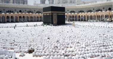تدشين قافلة توعوية لحجاج السياحة بمطار القاهرة الدولى
