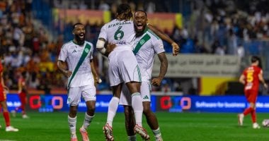 الأهلي يستضيف الفتح لمواصلة انتصاراته في الدوري السعودي