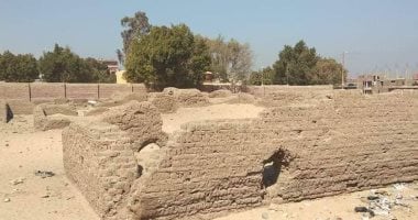 قلعة شيخ العرب همام بقنا شاهدة على نفوذ الحاكم الأسطورى للصعيد.. مدير الشئون الأثرية: بُنيت لحماية جيشه فى القرن الـ18.. وأعمال حفائر تكشف عن مدينة سكنية وجبانة قبطية بجوار وأسفل القلعة.. صور