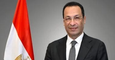 وزير الاتصالات: تطبيق باقة الطفل لحماية الأطفال على الإنترنت يبدأ بالمحمول