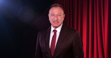 الخطيب يهنئ سيدات يد الأهلى بلقب الدورى والثلاثية المحلية