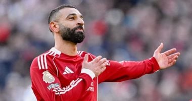 صلاح ومرموش وحمزة عبد الكريم وهيثم حسن ينضمون لمنتخب مصر 26 مايو