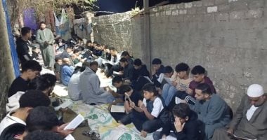 المئات يشاركون في ختمة قرآن لروح طالب بحضور زملائه بالكلية بالغربية